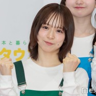 AKB48グループ4代目総監督、美脚際立つミリタリー風衣装ショットに絶賛の声「スタイル抜群」「脚真っ直ぐで綺麗」