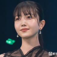 久保史緒里、あどけない幼少期ショット公開「小さい頃から可愛い」「尊すぎる」の声