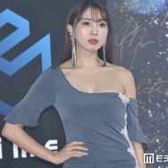 2児の母・森咲智美「家族でお花見」赤ちゃん抱っこ姿公開 1年前のふっくらお腹も披露「感動した」「時間の流れを感じる」の声