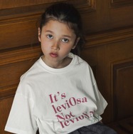 Tシャツ〈06：オフホワイト/It’s LeviOsa〉