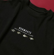 Tシャツ〈10：ブラック/The Great Hall〉