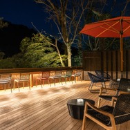 箱根湯本に新ホテル「HOTEL nehako」貸切風呂＆ドリンク飲み放題、A5和牛ディナーを満喫