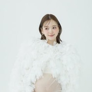 第1子妊娠の藤田ニコル「たまごクラブ」表紙でマタニティフォト公開「今は早く赤ちゃんに会いたい」出産控えた心境明かす