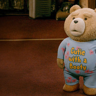 「テッド ザ・シリーズ２」© 2026 Universal Content Productions LLC and MRC II Distribution Company LP. All Rights Reserved.