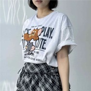 アクリルキーホルダー付　トムとジェリーTシャツ　￥2,450（税込価格 ￥2,695)