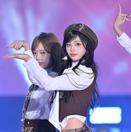 ME:I、新曲「Update ME」ライブ初披露 パワー溢れるパフォーマンスに「可愛い」の歓声【ガルアワ2026SS】