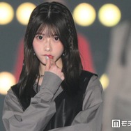 AKB48千葉恵里、ミニスカから美脚スラリ 後輩2人とのディズニー満喫ショットに「スタイルが良すぎて衝撃」「後輩と仲良しで尊い」の声