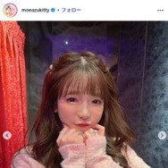 大食い女王・もえのあずき、白ビキニサウナショットで魅せる圧巻スタイル「ウエストが綺麗」「大食いしてるとは思えない」の声