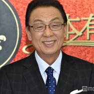 梅沢富美男「気付かれないもんですね」30年ぶりに在来線乗車 駅ホームショットに「普通にいてびっくり」「隣にいたら腰を抜かします」と反響