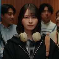 ＝LOVE佐々木舞香、マクドナルド新CMで堺雅人と初共演 力強さが漲るアクション披露