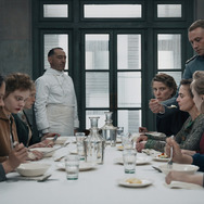 『ヒトラーの毒見役』©2025 Lumière & Co. / Tarantula / Tellfilm / Vision