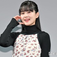 「ラブライブ！」AiScReam声優・大西亜玖璃、美脚際立つミニスカ姿にファン悶絶「赤×黒が最強」「髪型も新鮮で可愛い」