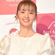 Dream Ami、サッカーユニ＆ミニスカでほっそり美脚披露「可愛すぎます」「スポーツスタイルも似合ってる」の声
