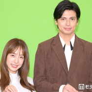 川崎希＆アレクサンダーファミリー、お揃いTシャツでディズニー満喫「仲良し可愛すぎる」「理想の家族」と反響