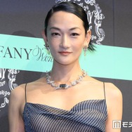 43歳・冨永愛、20年ぶりの出産を報告「久しぶりの新生児と日々です」高齢出産への不安も振り返る
