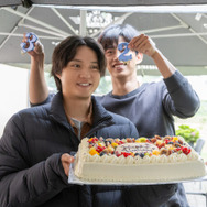 現場全員が涙？ 磯村勇斗＆オク・テギョンら家族のような距離感のオフショット公開！Netflixシリーズ「ソウルメイト」本日配信開始