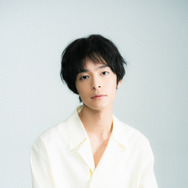 「誰だろう？」キャスト考察動画も話題！玉山鉄二＆塩野瑛久、松村北斗主演「告白ー25年目の秘密ー」キーパーソンに