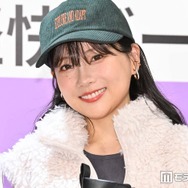 重盛さと美、ミニ丈Tシャツワンピから美脚スラリ「脚が綺麗すぎ」「セクシー」