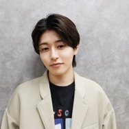 朝ドラ初出演で話題・荒井啓志、母役・仲間由紀恵の計らいで自然と親子の距離感に 役作りで意識したこと明かす「説得力を持たせられたら」【モデルプレスインタビュー】