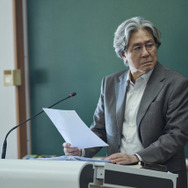 Netflixシリーズ「最後列からの声喧嘩独学6月11日独占配信」COMING SOON