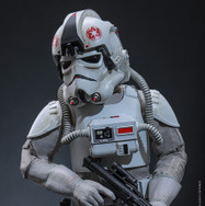 インペリアル・レムナント AT-ATドライバーフィギュア© &  Lucasfilm Ltd.