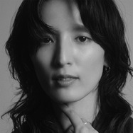 藤井萩花、双子の妊娠線は“誇り”…お腹のタトゥーに込めた想いとは「かっこいいママでいたい」今後の活動に迫る【独占インタビューVol.3】