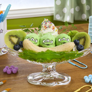 ＜エイリアン＞グリーンバナナスプリット© Disney/Pixar