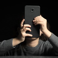 「スマホ＝悪」と決めつけた先に待つ未来とは？「スマホを取り上げる」以上に大人が気をつけることとは