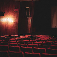 世界線選択ゲーム「僕たちの映画館」©僕たちの映画館2026製作委員会