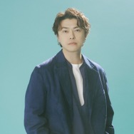 勝地涼／撮影：コウ ユウシエン