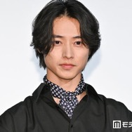 山崎賢人、橋本環奈からアクション絶賛受ける プロレスラー視点でも「勢いが素晴らしい」【キングダム 魂の決戦】