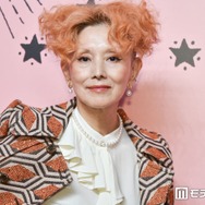 夏木マリ、丸ごとパプリカの肉詰め公開「ヘタが帽子みたいで可愛い」「おしゃれで美味しそう」の声