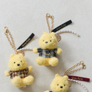 Winnie the Pooh/バッグチャーム　￥2,990 ※Blackは「Disney THE MARKET 2026 in 日本橋三越本店」限定カラー