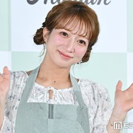 辻希美、1歳 バースデーパーティーでの次女・夢空（ゆめあ）ちゃん公開「クリームまみれで可愛すぎる」「どんどん可愛く成長してる」と反響
