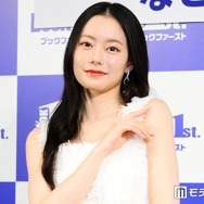 なごみ、美ウエストのぞくファーストピッチセレモニーコーデ公開「スタイルレベチ」「素敵な着こなし」と反響