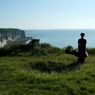 『モネと時間旅行』© STUDIOCANAL - COLOURS OF TIME - CE QUI ME MEUT - Emmanuelle Jacobson-Roques