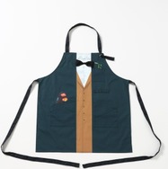 エプロン　3,300円（税込）