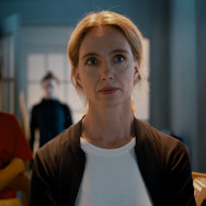 『ガール・アンド・スパイダー』© 2021 Beauvoir Films / Zürcher Film / SRF