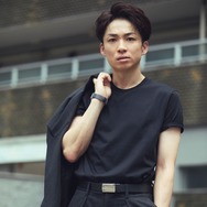 アインシュタイン河井ゆずる、初の写真集決定 半年鍛え上げた圧巻の肉体美披露・お渡しイベントも開催