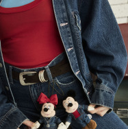 「Disney SERIES CREATED by MUS」©DISNEY