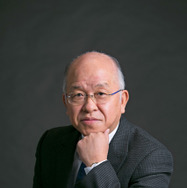 原作：浅田次郎アーティスト写真©新潮社