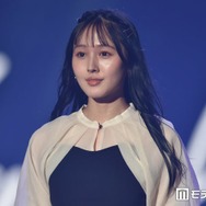 人気YouTuber鹿の間、美スタイル輝くビキニ姿に反響「マーメイドみたい」「ウエスト細すぎる」