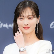 山下美月、美スタイル際立つノースリーブコーデ2選にファン歓喜「プライベート感がたまらない」「清楚でエレガント」