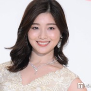 土屋炎伽、チアリーダー姿で美ウエスト＆美脚際立つ「スタイルレベチ」「脚が綺麗」