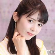谷尻萌アナ、美脚際立つ膝上丈ミニコート姿公開「等身バランス素晴らしい」「センスの塊」と絶賛の声