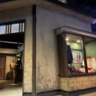 ホラー映画のセットに入り込める体験型展示「Re：ホラーにふれる展」東京ドームシティで開幕