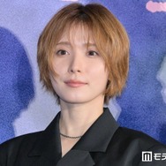 松岡茉優、成田凌と“サザエさん以来”7年ぶり共演に笑顔「髪型がお互いにタラちゃんとワカメちゃんに戻っていて」
