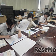 校正作業も自分たちで行う