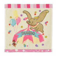 ミニタオル　900円「DISNEY DUMBO 85TH ANNIVERSARY」© Disney