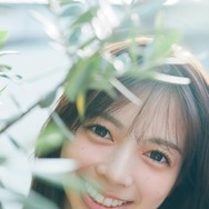 乃木坂46長嶋凛桜の撮り下ろしグラビア公開「6期生グラビア Nogizaka Colors」第6弾